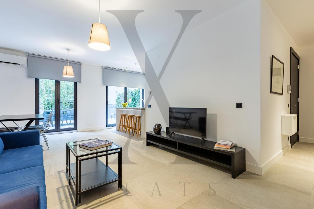 X Flats Vilhelm Apartment Истанбул Екстериор снимка
