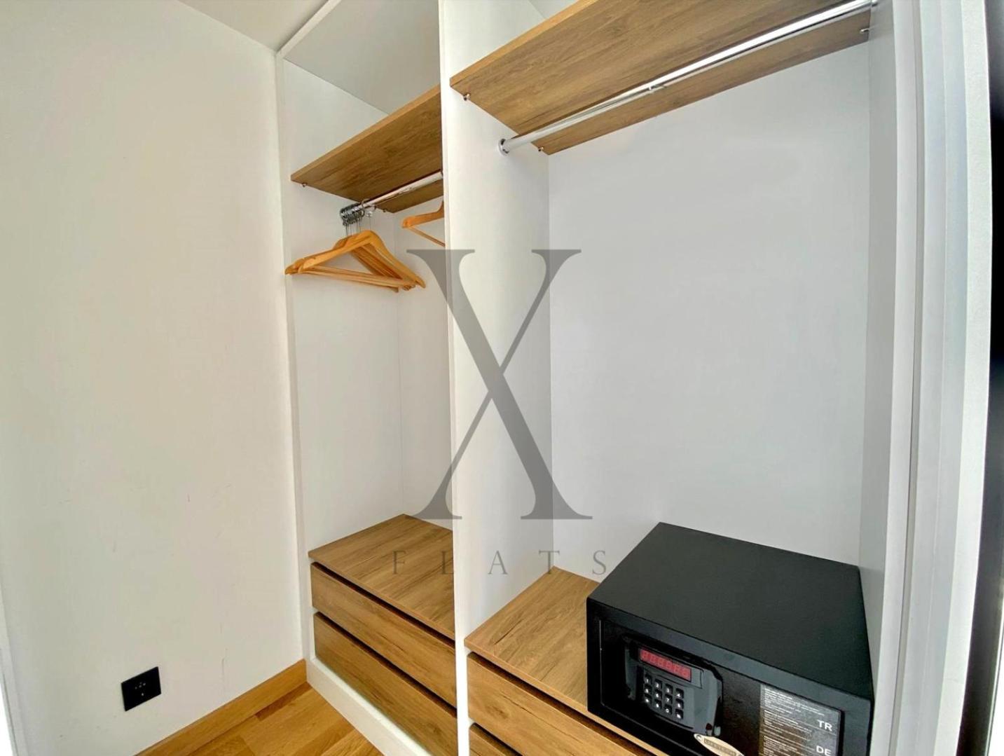 X Flats Vilhelm Apartment Истанбул Екстериор снимка