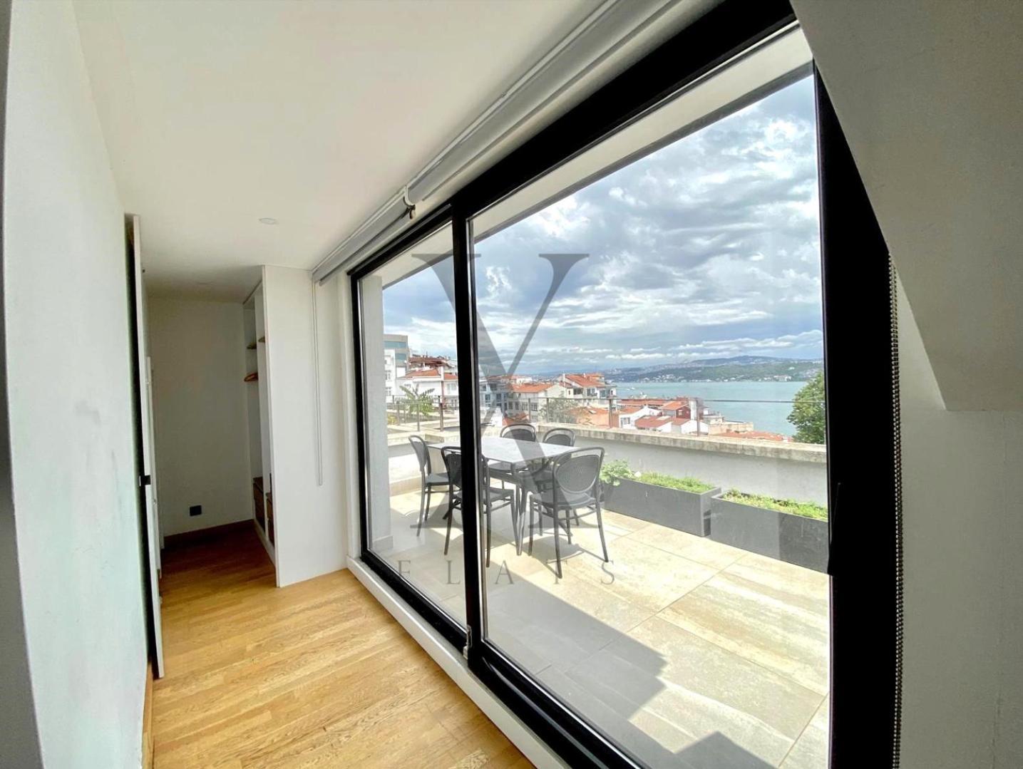 X Flats Vilhelm Apartment Истанбул Екстериор снимка